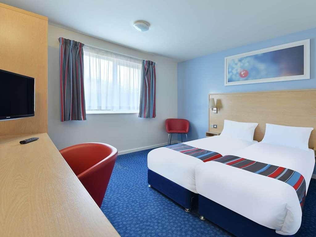 แทรเวลลอดจ์ กลาสโกว์ แอร์พอร์ต Hotel ห้อง รูปภาพ