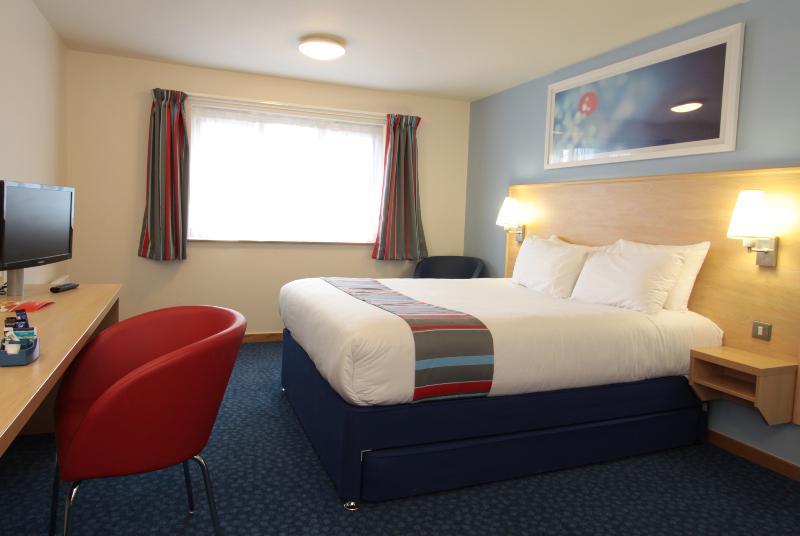 แทรเวลลอดจ์ กลาสโกว์ แอร์พอร์ต Hotel ภายนอก รูปภาพ